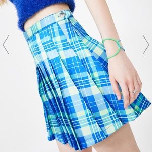 dELiA*s by Dolls Kill high waisted pleated skirt